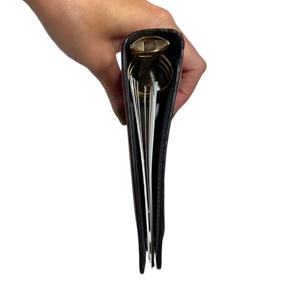 Louis Vuitton | Red Epi Leather Agenda Cover MM | Vintage Planner - Picture 7 of 16